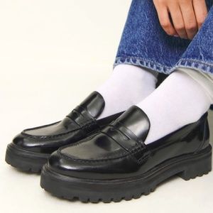 Reformation Agathea Chunky Loafer Black - Size 10